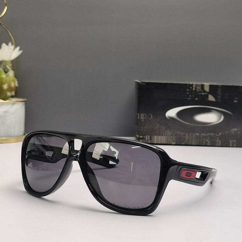 Oakley Sunglasses 181